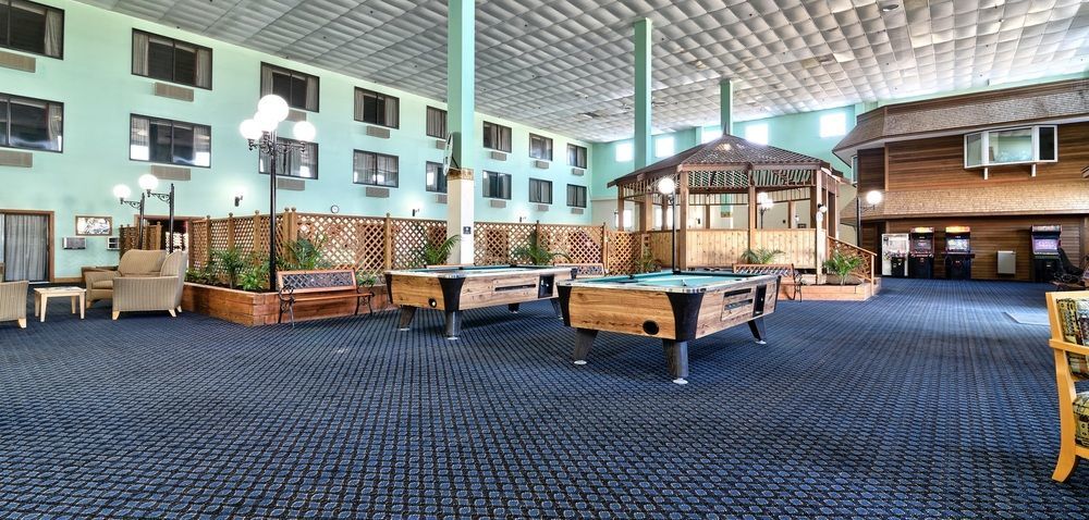 Katahdin Inn & Suites Millinocket Extérieur photo